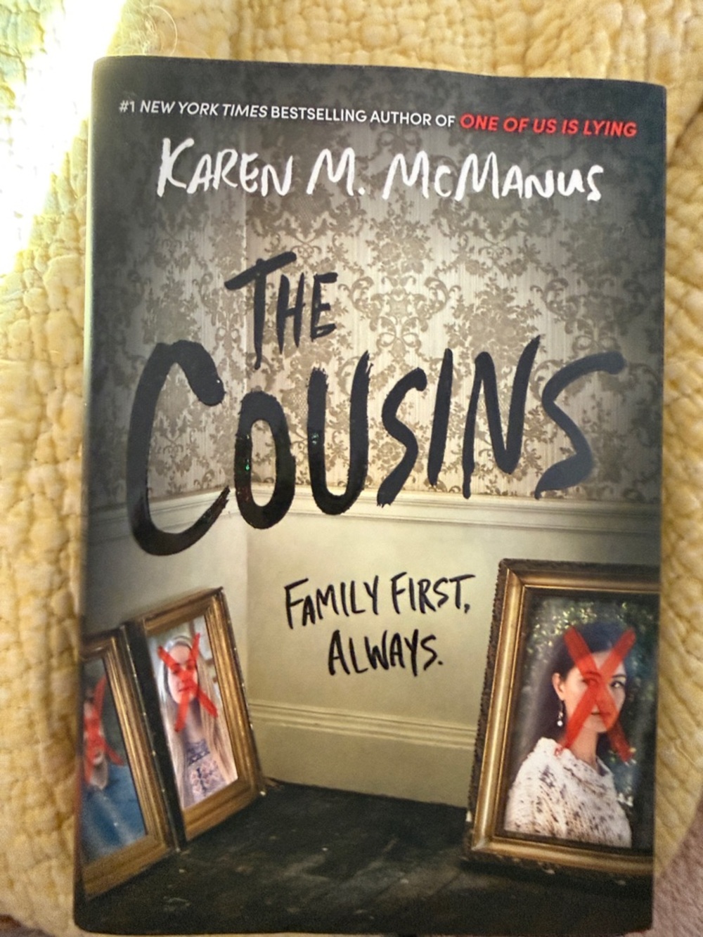 Karen M. McManus "The Cousins" Paperback - Gray & Black Cover